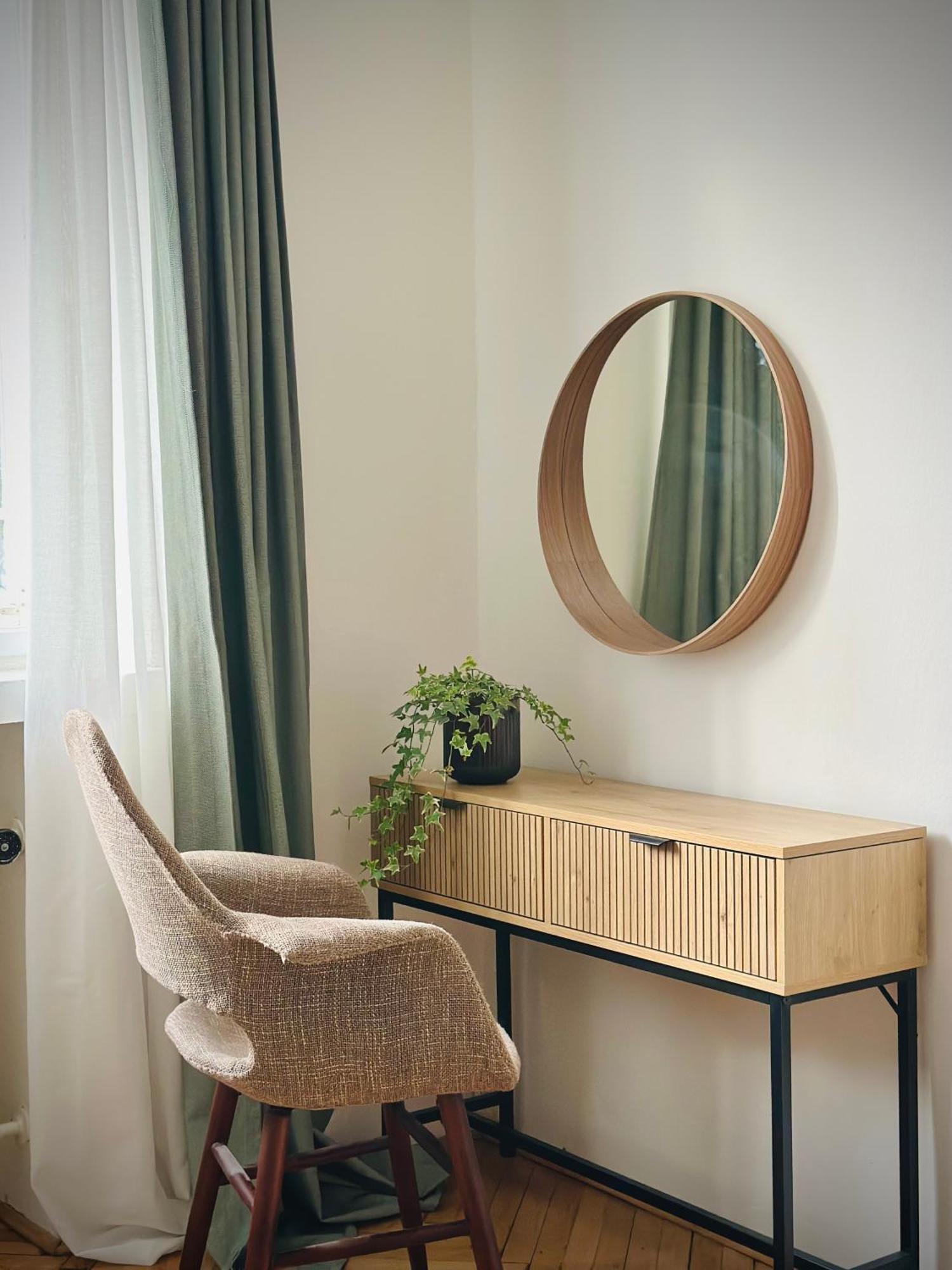 Boho Apartment In Old Town Bratislava Bagian luar foto